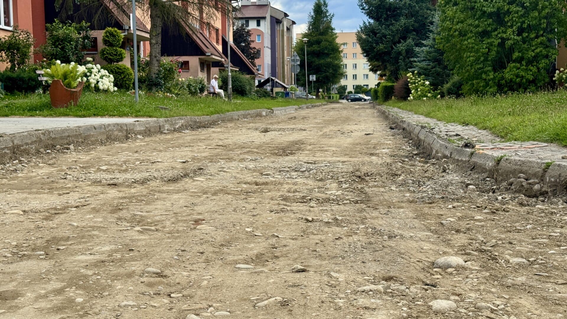 Rozkopane osiedle Wojska Polskiego. Remonty generują problemy [ZDJĘCIA]