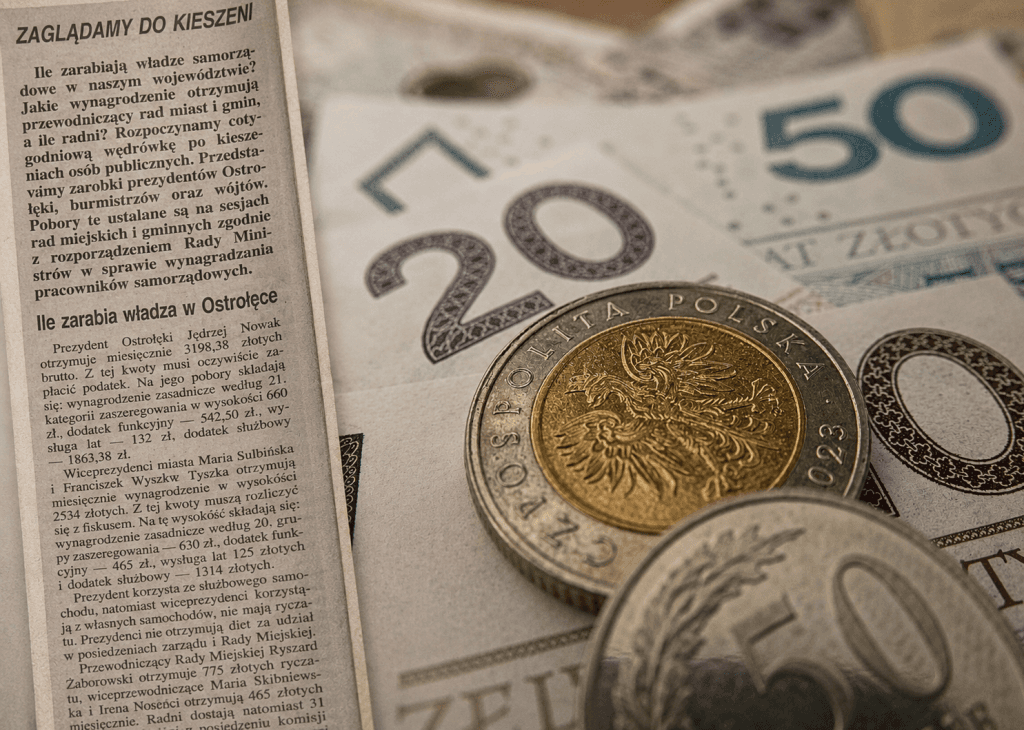 OstrołękaKIEDYŚ TO BYŁOIle zarabiała władza w Ostrołęce 30 lat temu? Nie uwierzycie! 0