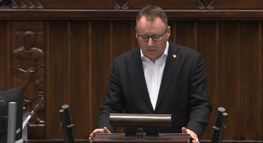 OstrołękaPopielarz uderza w PiS. "Przez osiem lat zmarnowano bezcenny czas" [WIDEO] 29