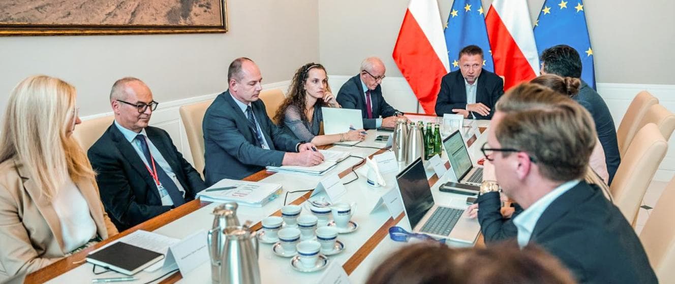 Uwaga: wysokie temperatury! Zadbaj o bezpieczeństwo - swoje i swoich bliskich. Zobacz więcej