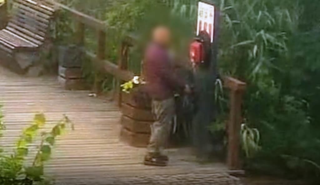 Nietypowa kradzież w sąsiednim powiecie. Ukradł defibrylator, by… zmierzyć sobie ciśnienie [VIDEO]