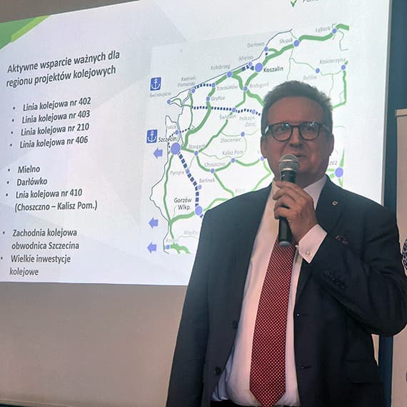 Jak efektywnie modernizować infrastrukturę kolejową, łączyć region z rynkami zagranicznymi i rozwijać potencjał portów morskich?