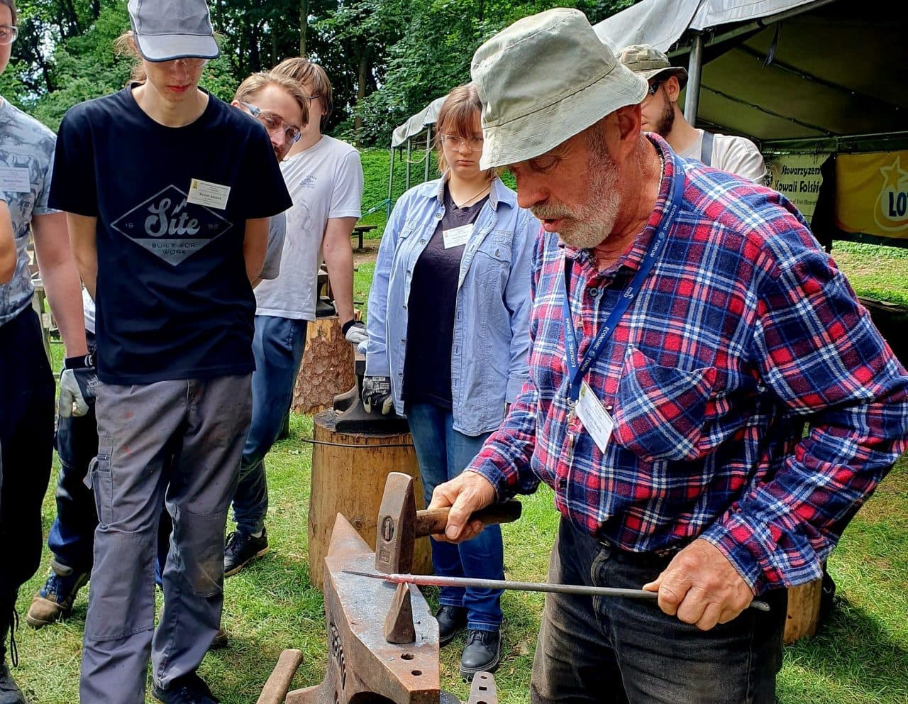 Wojciechów ponownie stanie się stolicą polskiego kowalstwa artystycznego. Ruszają Ogólnopolskie Warsztaty Kowalskie