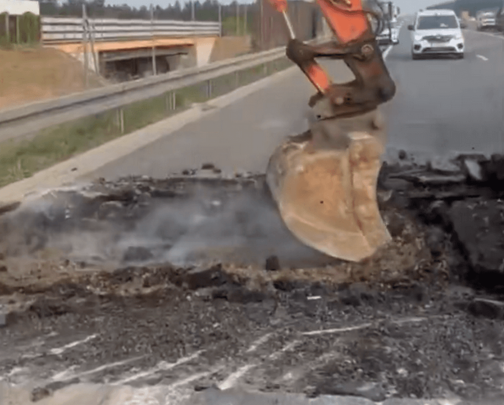 Utrudnienia na S17. Trwa naprawa nawierzchni na odcinku Żyrzyn–Skrudki