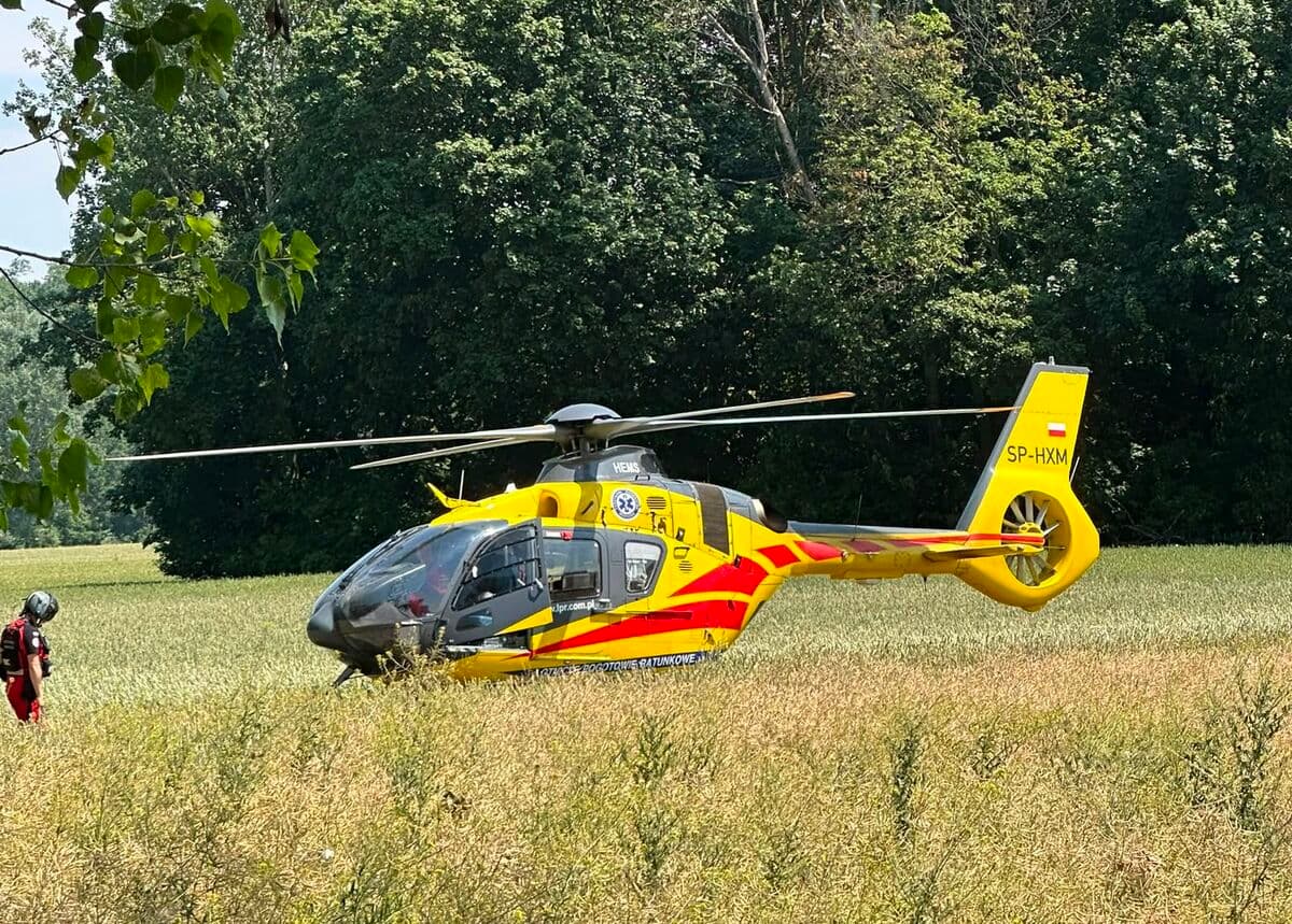 Groźny wypadek w Parku Czartoryskich. 14-latek trafił śmigłowcem LPR do szpitala