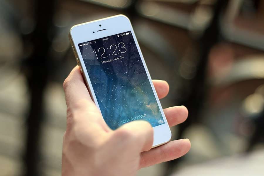 Zadbać o zasięg telefonii i internetu przy granicy