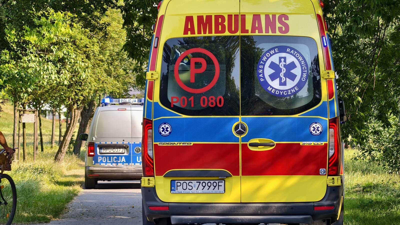 Kobieta zmarła od upału? Mąż myślał, że się opala