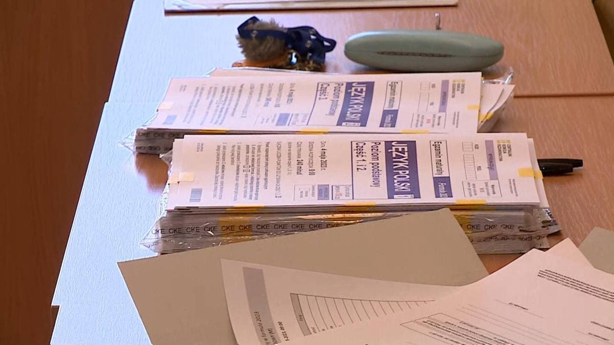 Godziny napięcia dla maturzystów. CKE opublikuje rezultaty egzaminów