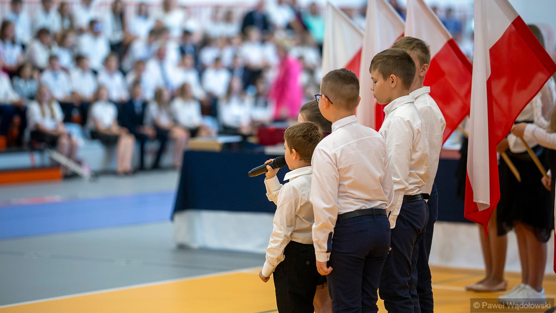 KONIEC ROKU SZKOLNEGO Dwa miesiące bez porannego wstawania. Uczniowie świętują początek wakacji