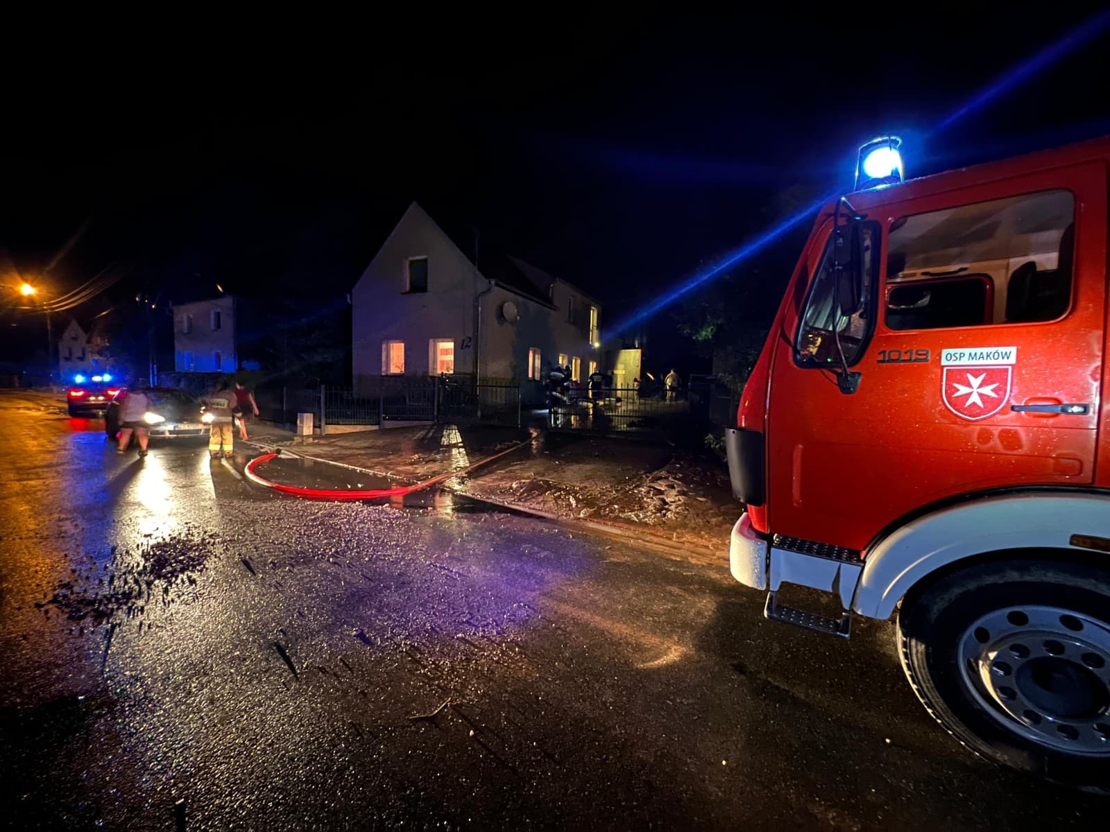 Alert RCB dla regionu. Burze i silny wiatr 1 lipca 2026 Deszcz, grad i silne porywy wiatru. To może być niebezpieczne popołudnie dla całego regionu.