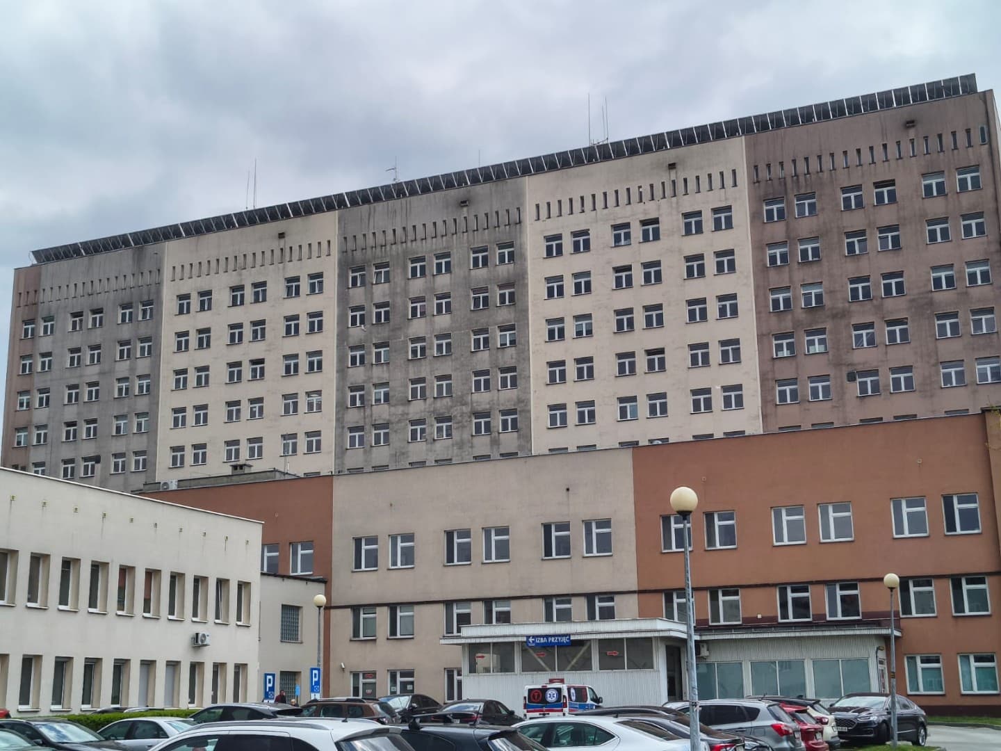 Atak nożownika w Jastrzębiu-Zdroju. Kilka osób poszkodowanych [AKTUALIZACJA]