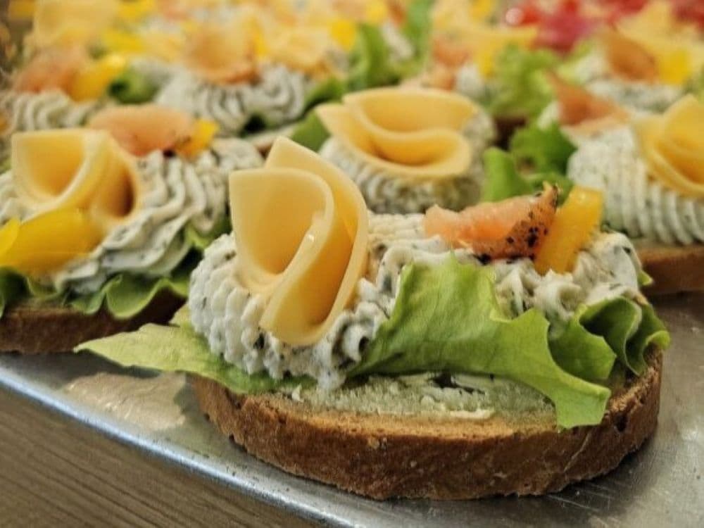 Catering z Zameczku w Czernicy! Serce lokalnej kultury i doskonałej kuchni