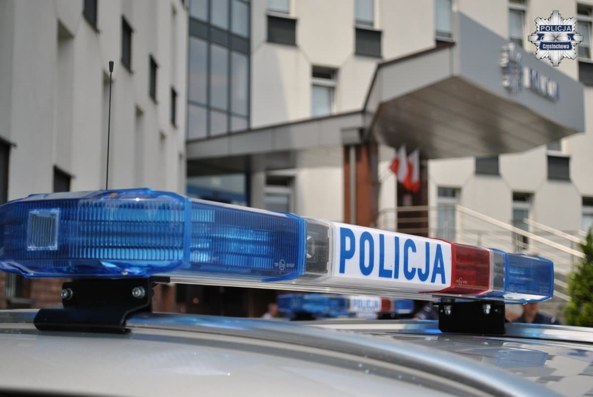 Wczoraj 179 zdarzeń na drogach regionu. Śląska policja ma apel do kierowców w związku z upałami