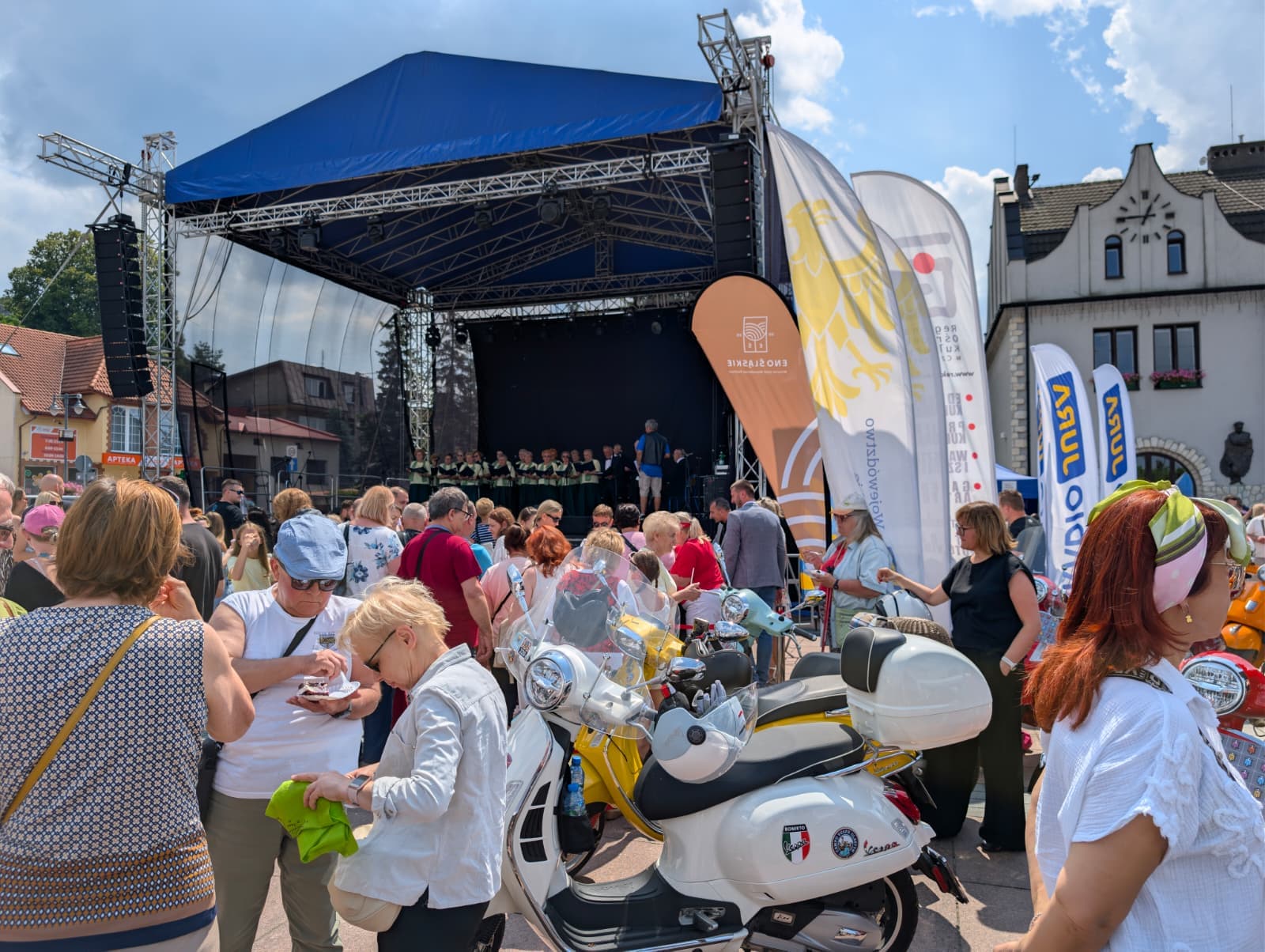 Jurajski Festiwal Sztuki i Wina za nami. To była jego jubileuszowa edycja! [ZDJĘCIA]