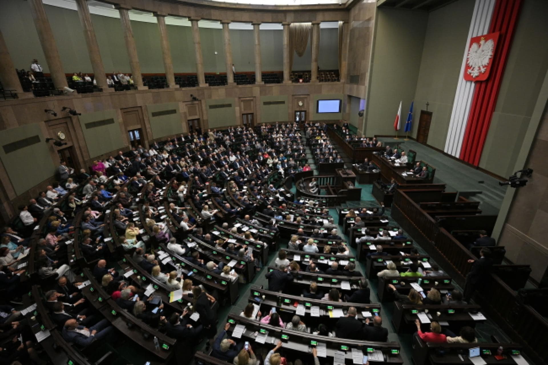 Sejm za zakazem korzystania z komórek w podstawówkach i przedszkolach