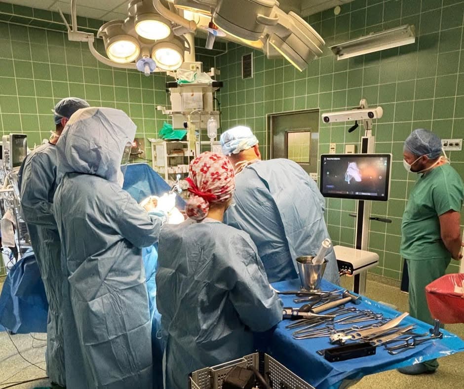 Tarnobrzeski szpital jako pierwszy na Podkarpaciu wdraża robotykę w ortopedii