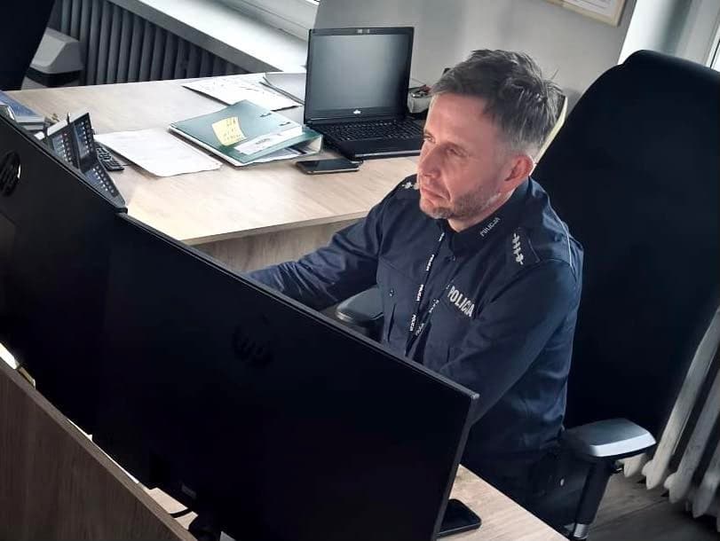 Dyżurny z Kędzierzyna-Koźla uratował życie młodemu mężczyźnie