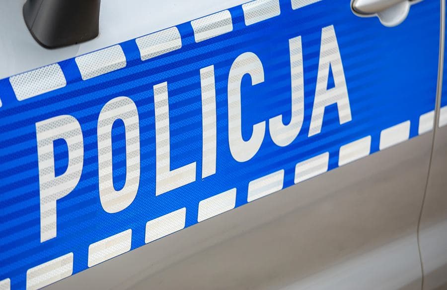 Ciągnik przejechał po 53-latku. Mężczyzna trafił do szpitala