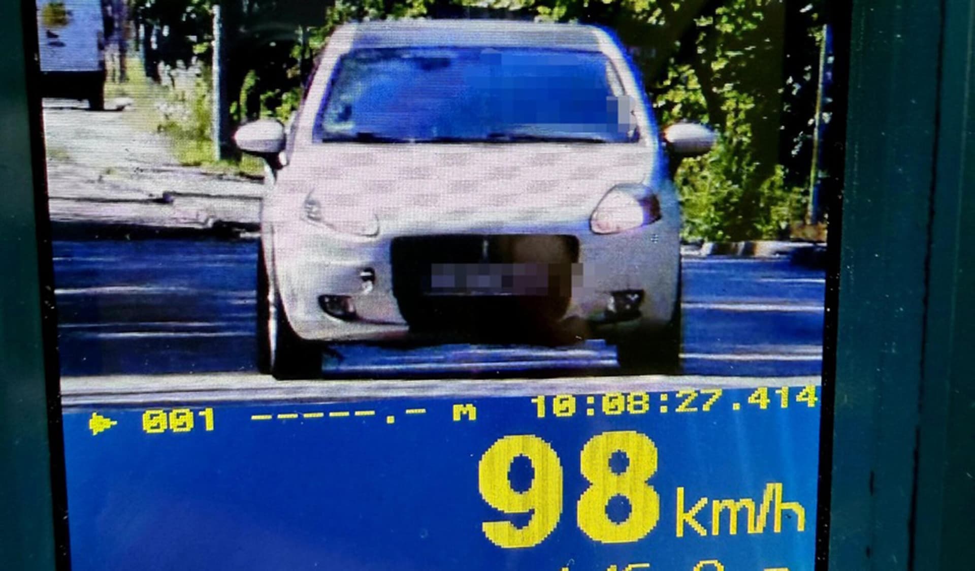 49-latek zakończył podróż serią mandatów