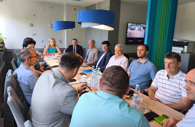 Rusza stabilizacja osuwiska w Zarzeczu. Powiat przekazał plac budowy