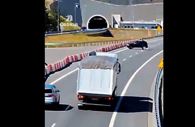 71-latek zawrócił na S1 i jechał pod prąd. Dostał 3100 zł mandatu i 22 punkty karne