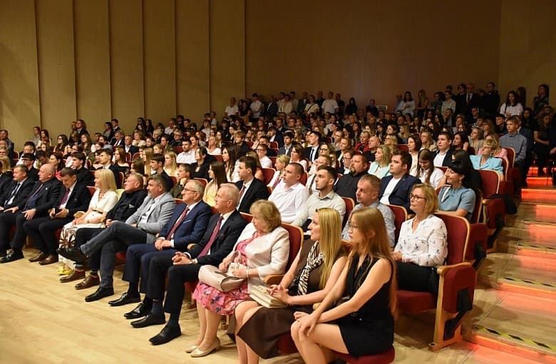 Najzdolniejsi uczniowie Powiatu Żywieckiego nagrodzeni