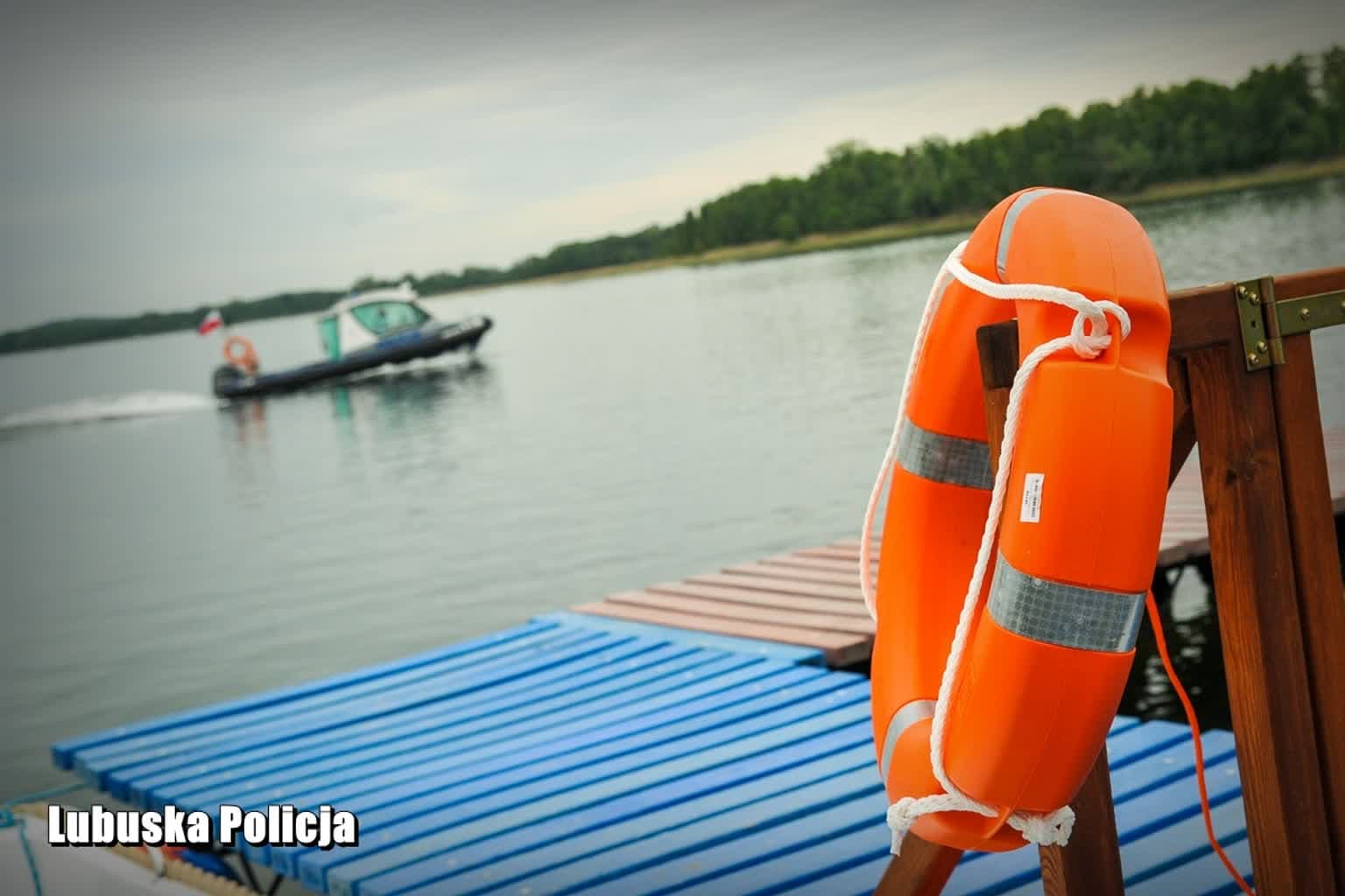 Policja apeluje o czujność nad wodą. Minionej doby w Polsce utonęły dwie osoby
