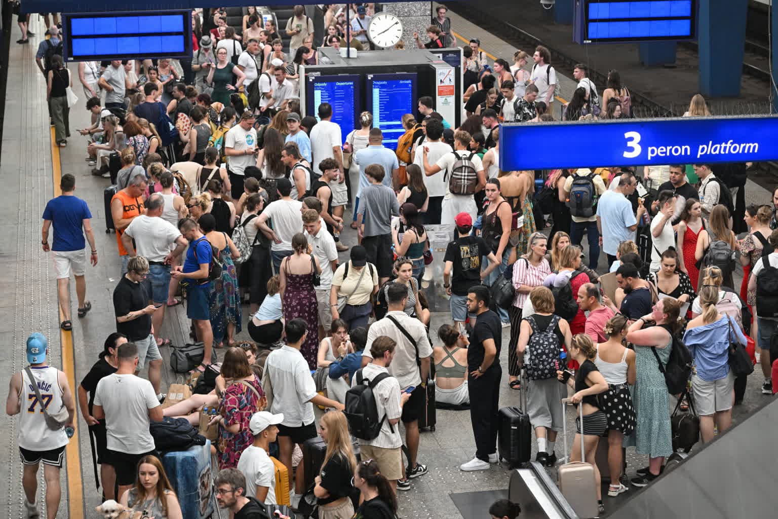 PKP Intercity odwołało 21 pociągów