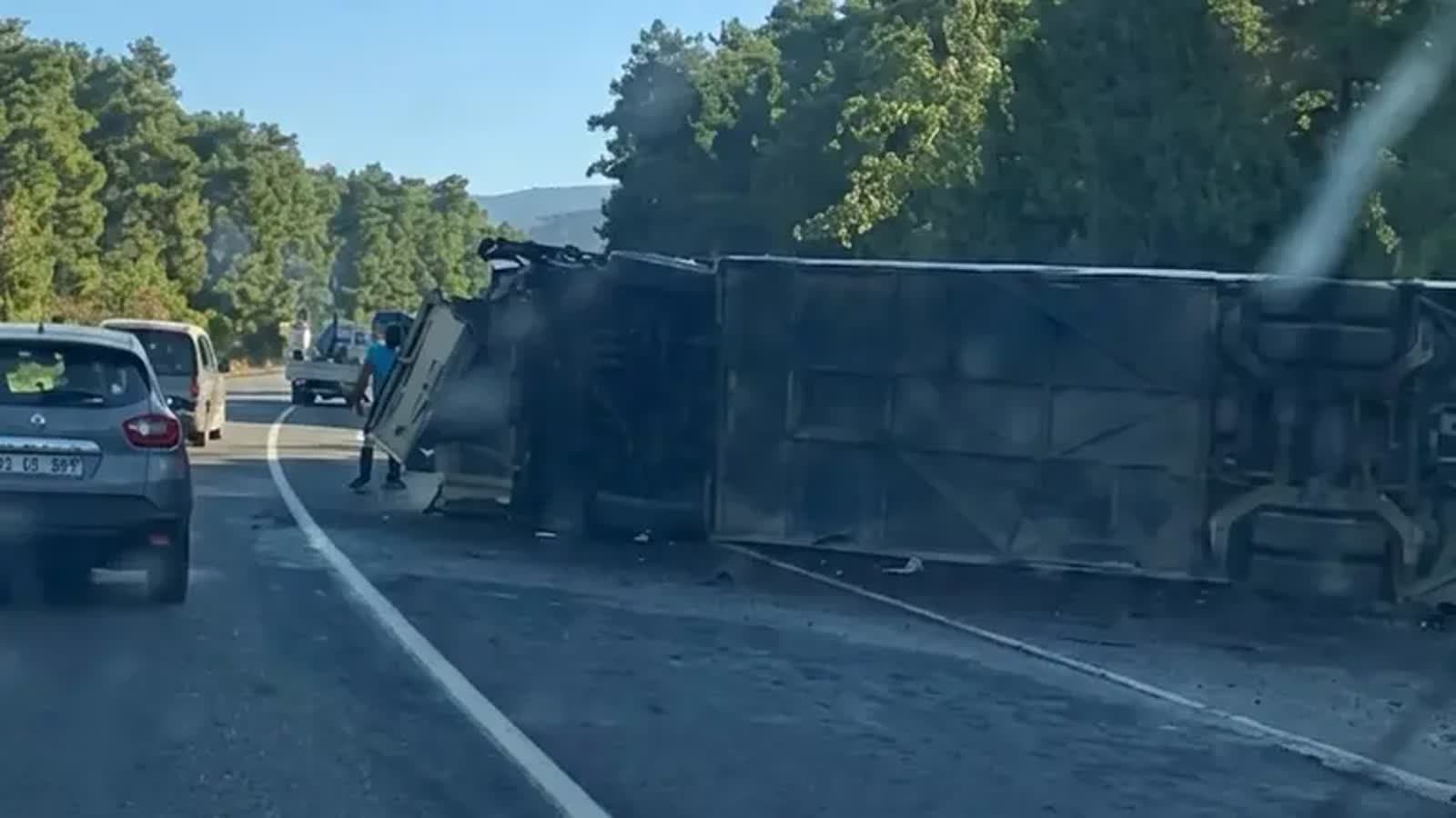 12 polskich obywateli trafiło do szpitali w wyniku wypadku autokaru w Turcji
