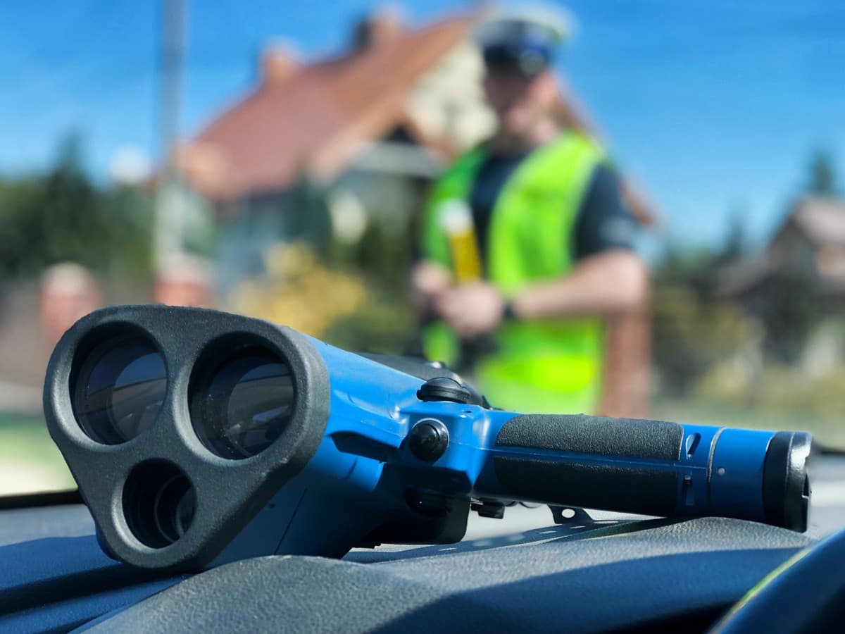 114 kilometrów na godzinę poza obszarem zabudowanym