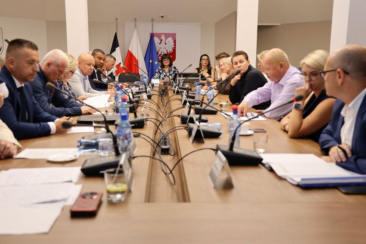 Zarząd Powiatu Lubińskiego z absolutorium. Radni zdecydowali