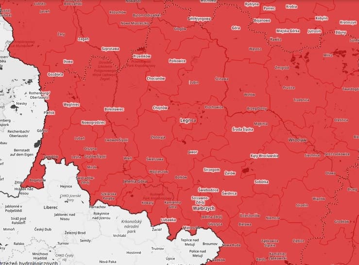 Upalne dni, gorące noce. IMGW ostrzega. Uważajcie na siebie!