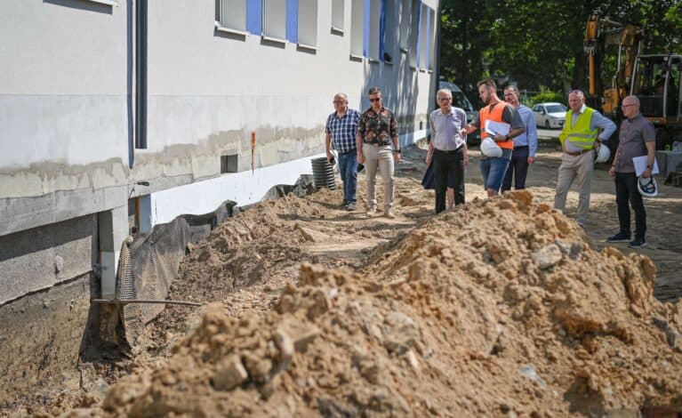 Duże modernizacje w dwóch częstochowskich szkołach. Miasto inwestuje w oszczędność energii