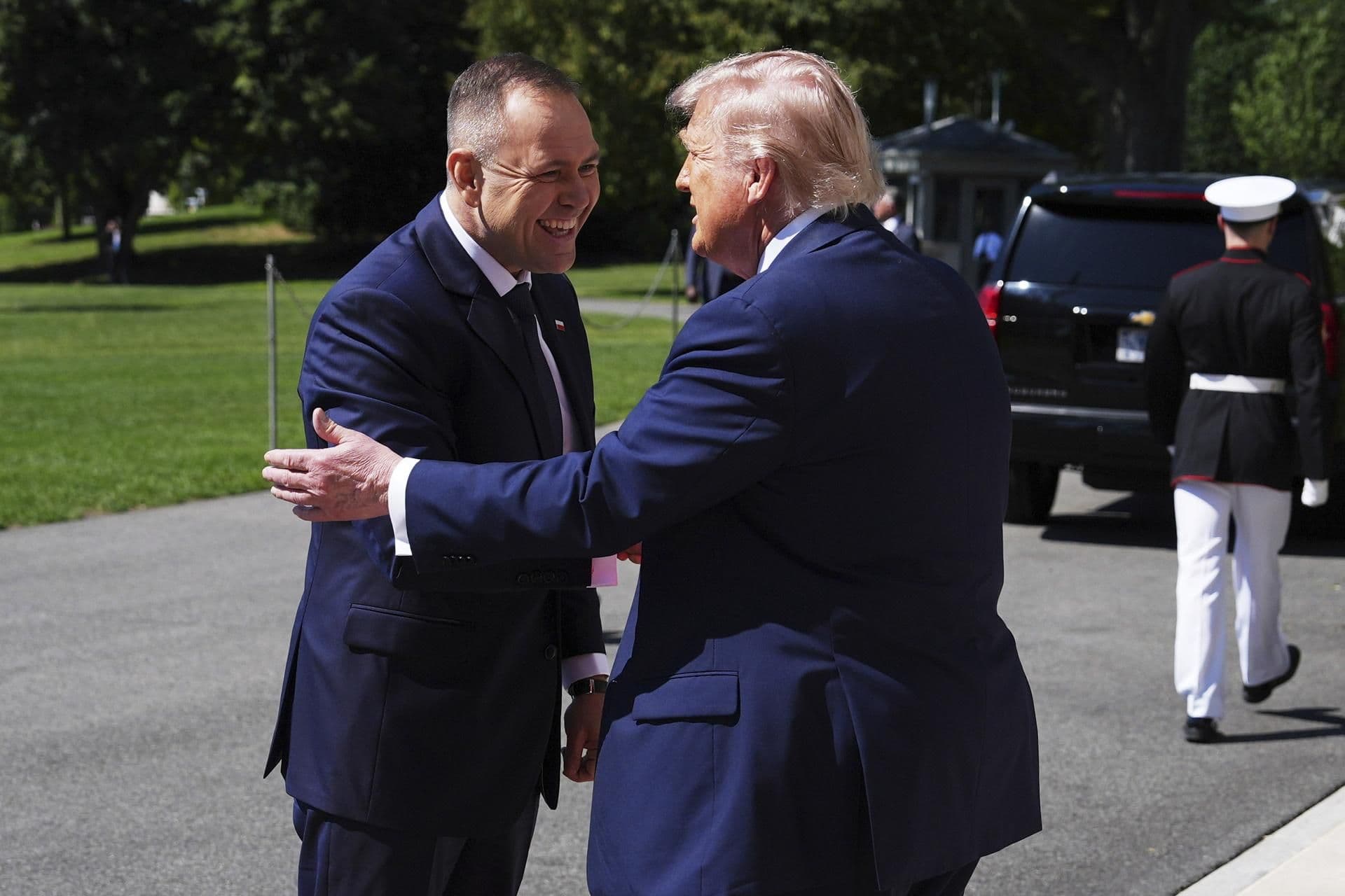 "Sensacja w Europie" Zaskakujące słowa Trumpa o Nawrockim. "Poparłem go, a on dzięki mnie wygrał"