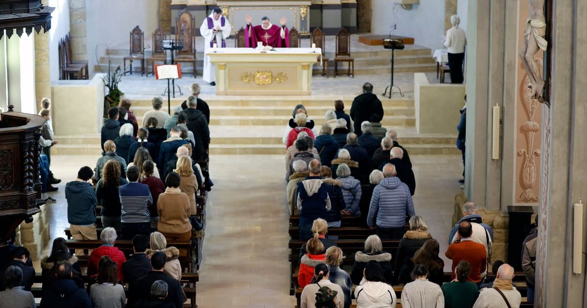 W najbliższy piątek katolicy mogą jeść mięso. Kościół przypomina o ważnym święcie