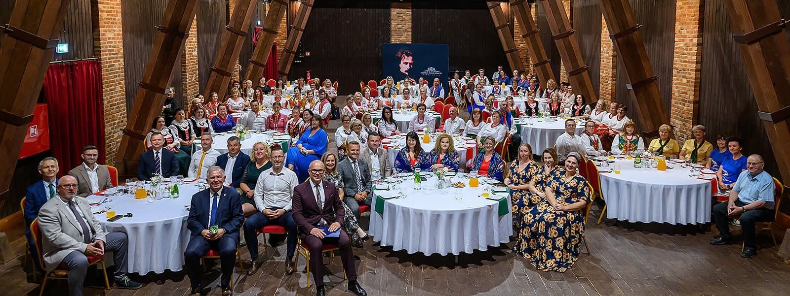 Uroczysta gala kół gospodyń wiejskich. Dotacje od powiatu, wycieczka od europosła