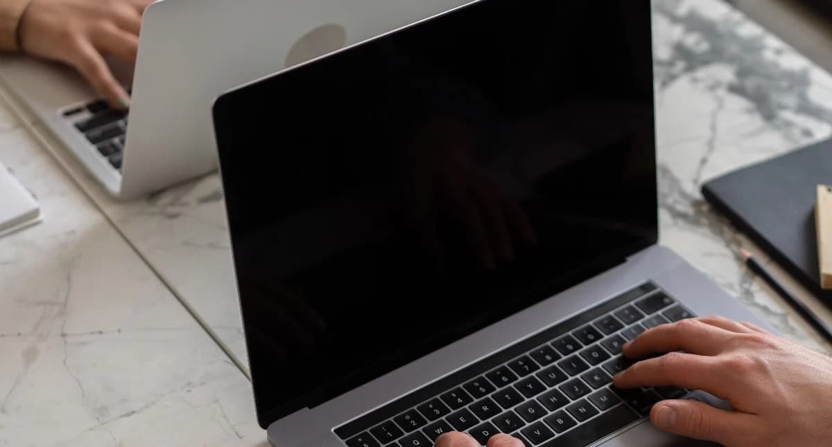 Jak rozpoznać fałszywą zbiórkę charytatywną w internecie?