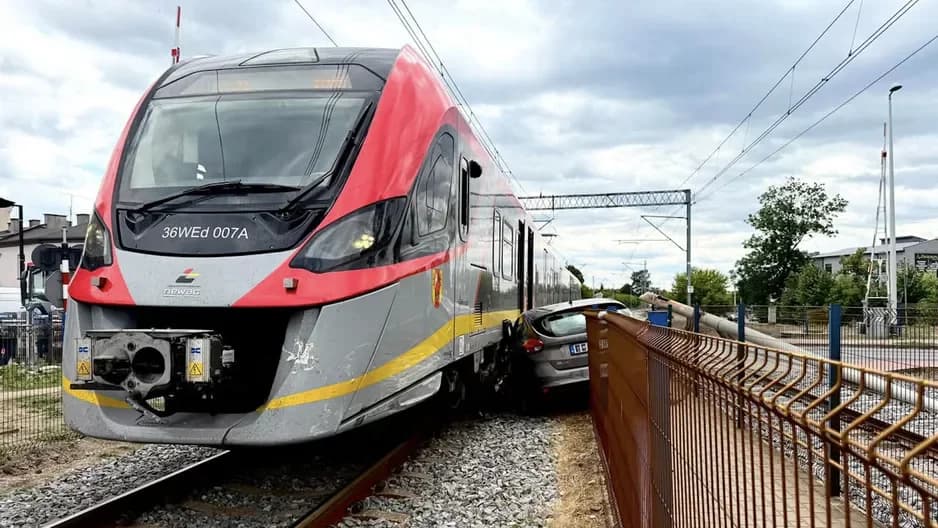 Mężczyzna wjechał wprost pod pociąg. Na miejscu wszystkie służby
