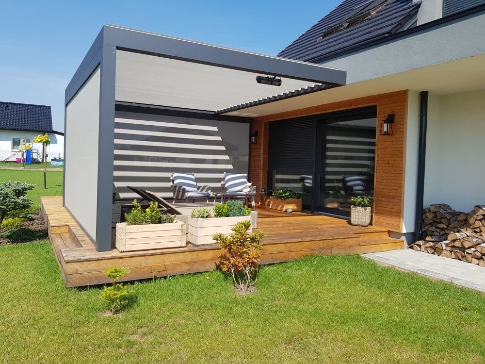 Pergola tarasowa – sposób na taras, z którego korzystasz przez cały rok