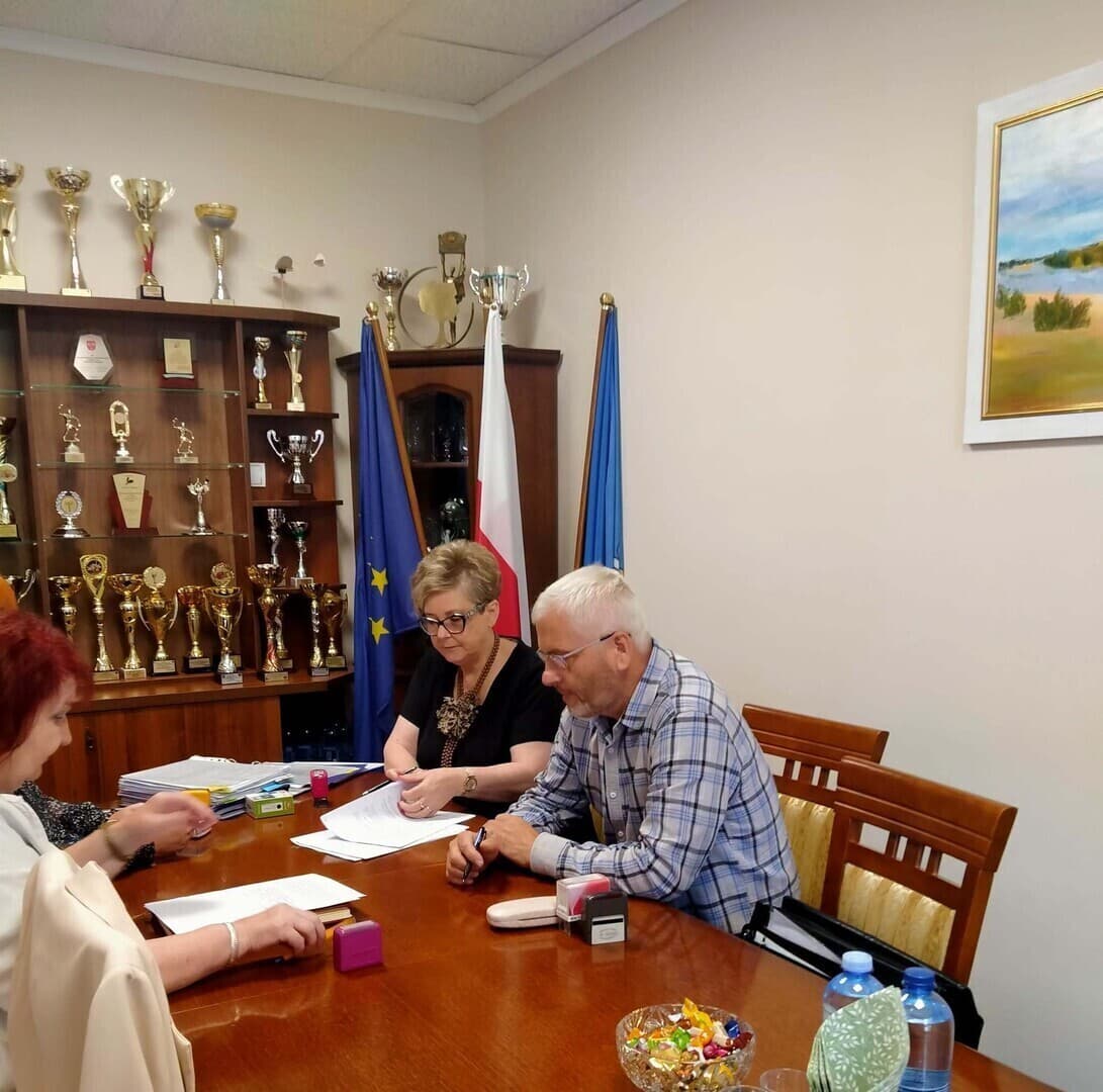 Podpisano umowę na przebudowę drogi Trzepnica – Molina