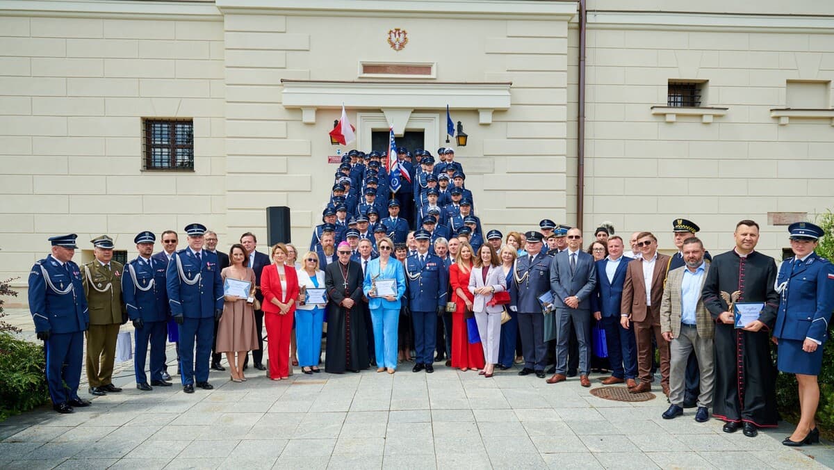 Powiatowe Obchody Święta Policji w Sandomierzu - to był wyjątkowy dzień dla sandomierskich policjan…