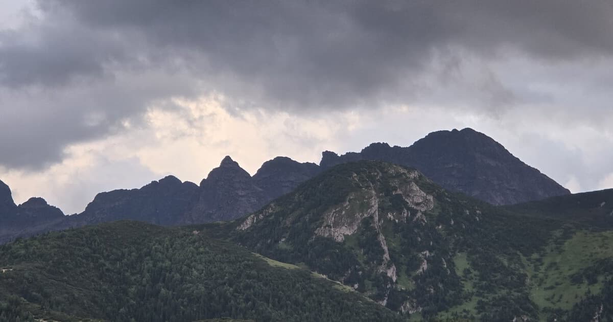 W Tatrach spadnie śnieg? Przed nami dwa chłodne dni z opadami