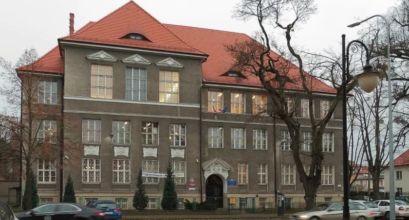 Wyjątkowo wysokie progi do szkół średnich. W drugiej turze rekrutacji pojawiły się dodatkowe miejsca
