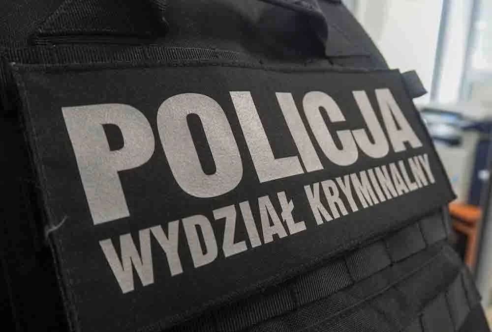 Zielona Góra. Zostawił w sklepie pudełko z narkotykami i swoim dowodem osobistym