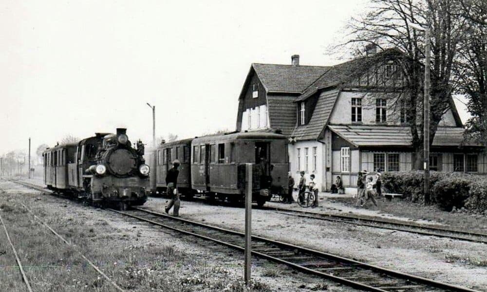 Rewal świętuje 130 lat Nadmorskiej Kolei Wąskotorowej