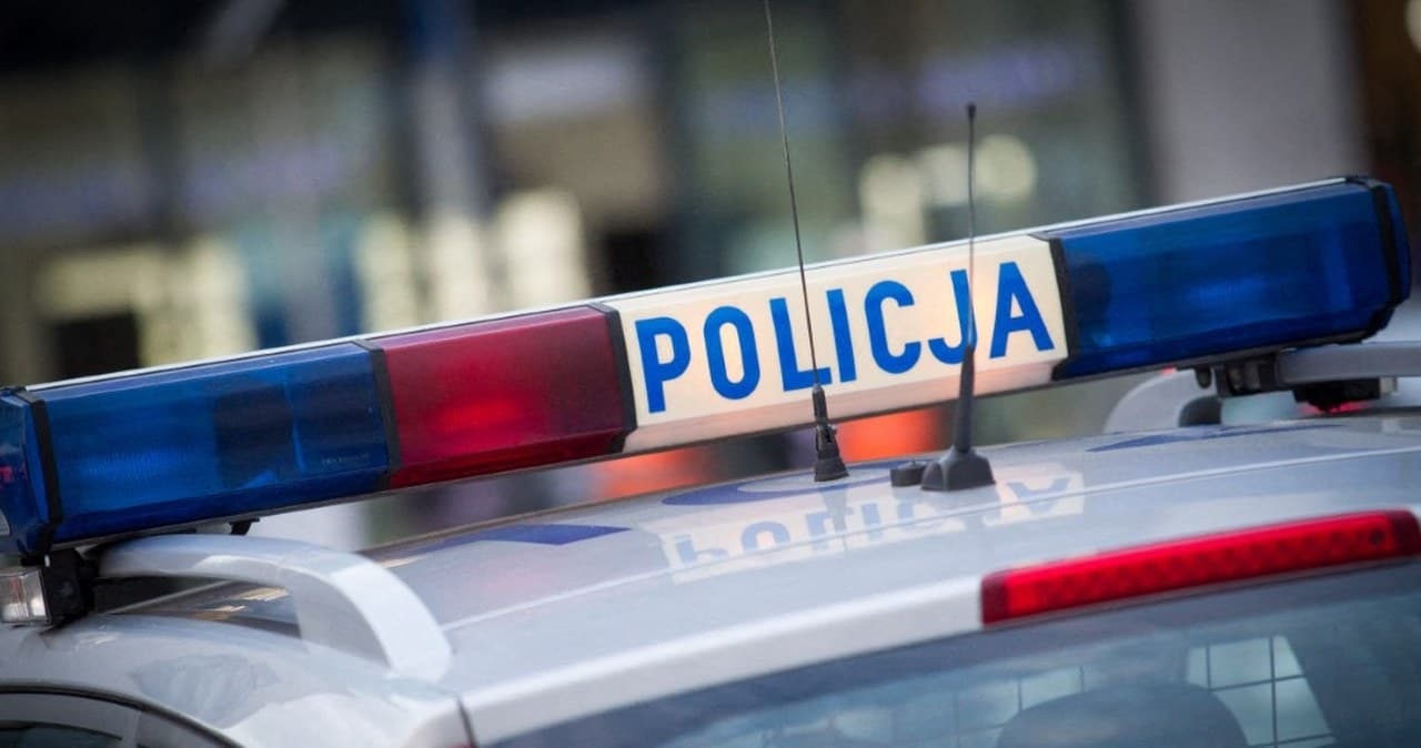 Kilkumiesięczny chłopiec miał gorączkę. Po badaniach lekarz zawiadomił policję