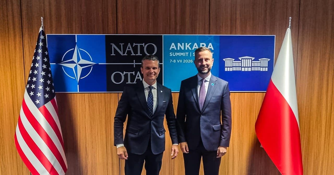 "Bardzo ważne spotkanie". Szef MON rozmawiał z Petem Hegsethem