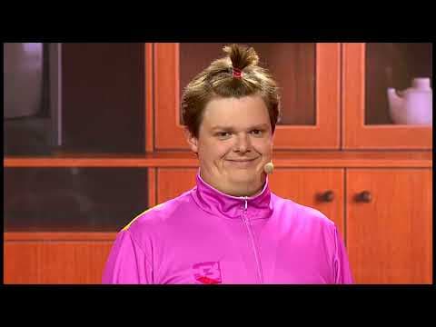 Kabaret Trzecia Strona Medalu - 100 Urodziny Dziadka (Official Video, 2026)