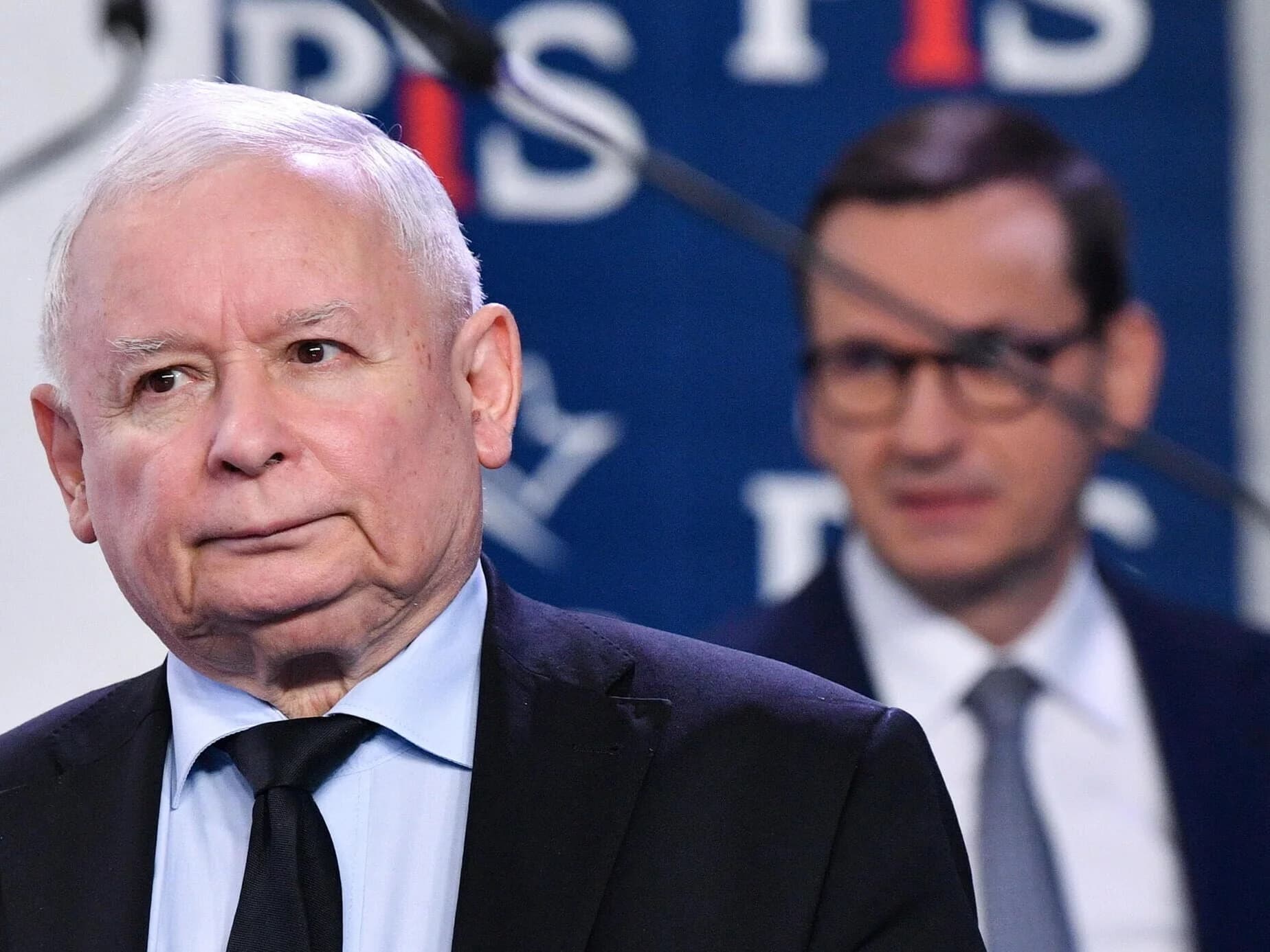 Kogo cieszy konflikt w PiS? Polityk wskazał jedno nazwisko