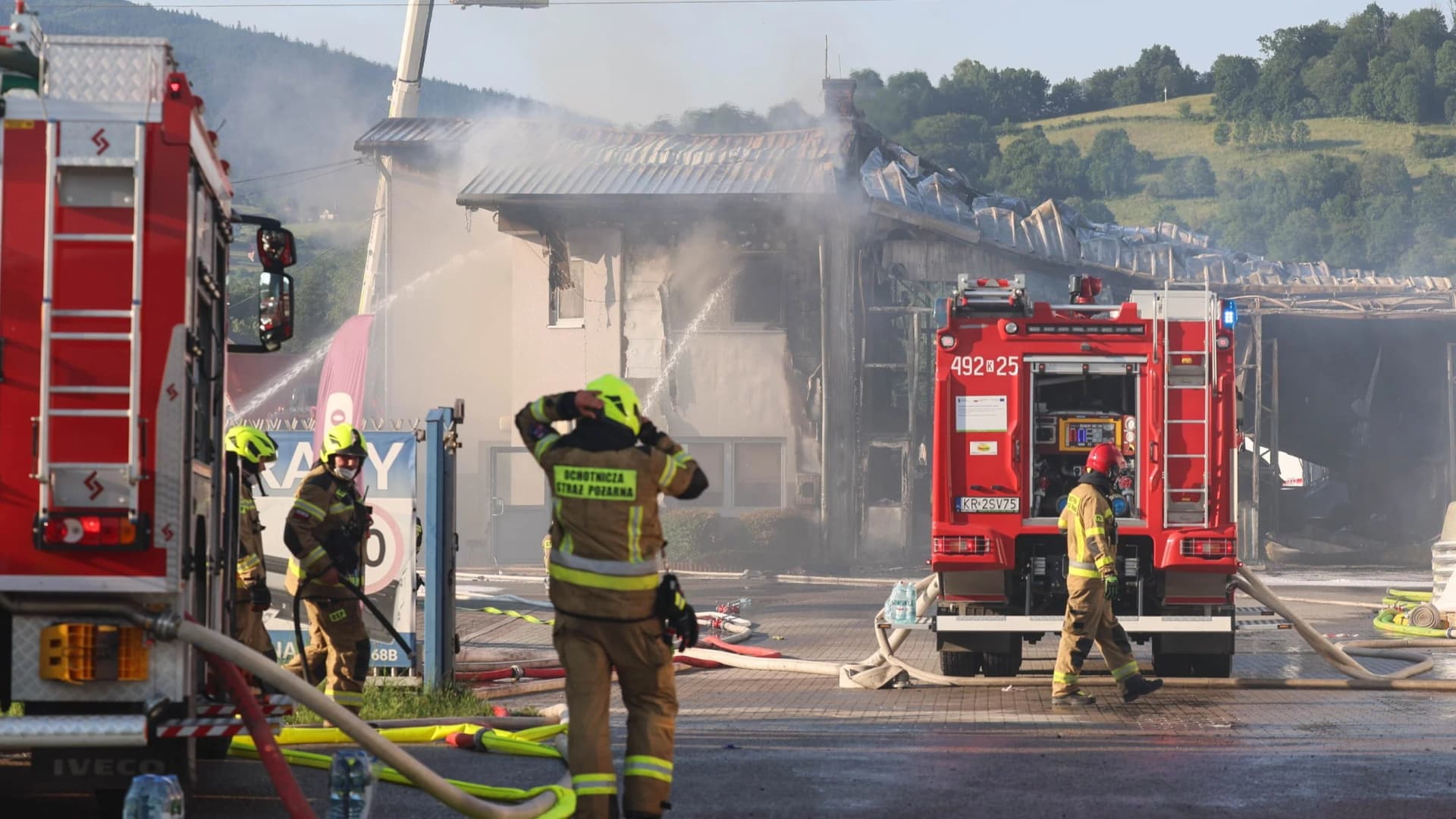 Ogromny pożar hali produkcyjnej w Małopolsce